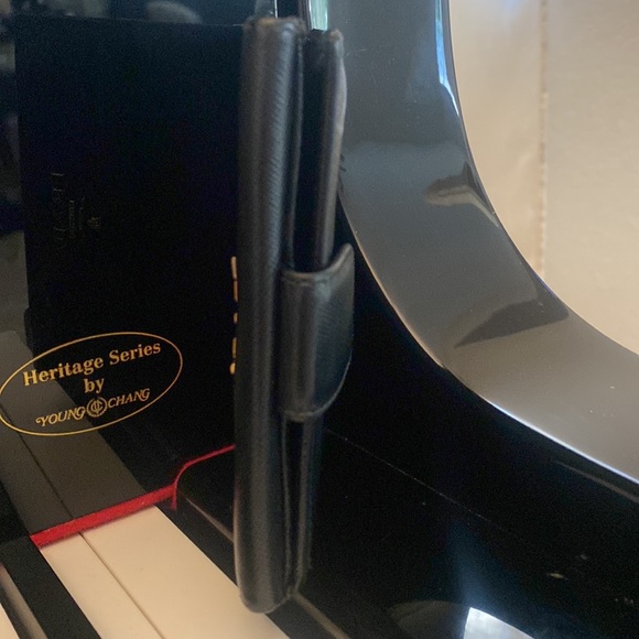 Prada Leather Wallet EUC - Picture 6 of 11